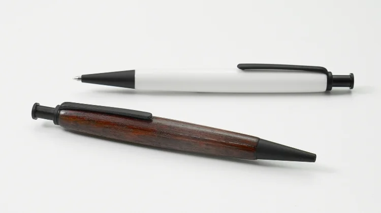 クリック（ノック式ボールペン）マットブラック Schmidt 0.5mm