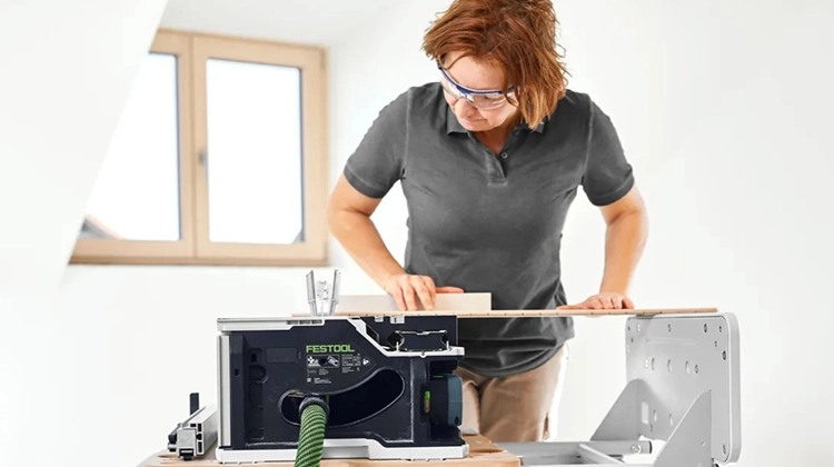 ▼ FESTOOL コードレステーブルソー CSC SYS 50