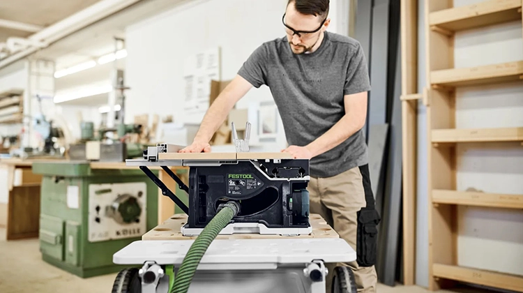 ▼ FESTOOL コードレステーブルソー CSC SYS 50